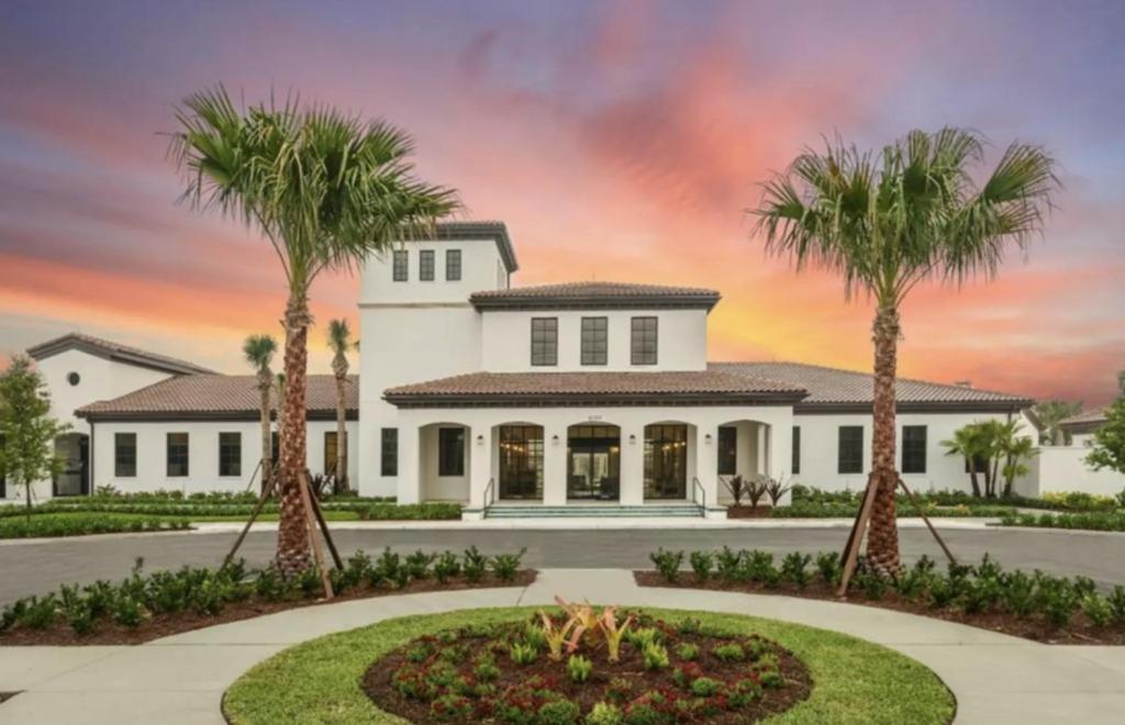 5 Bedrooms-4 Bathrooms- Windsor Westside 8924 Pw Kissimmee Eksteriør bilde